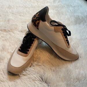 Banana Republic Leather Essential Sneaker